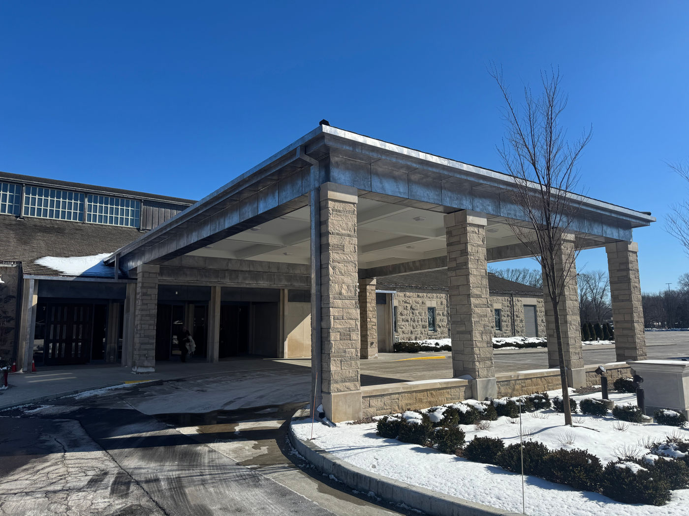 Standing seam panel run