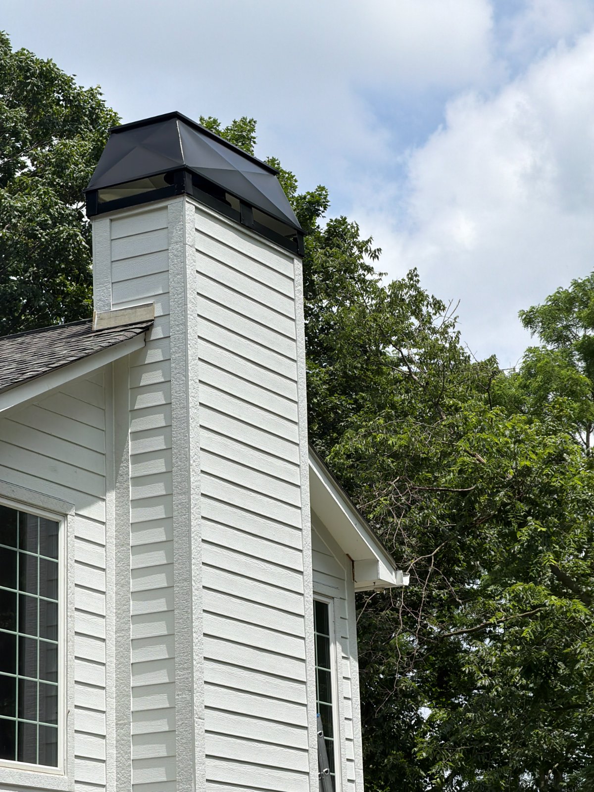 Custom chimney cap